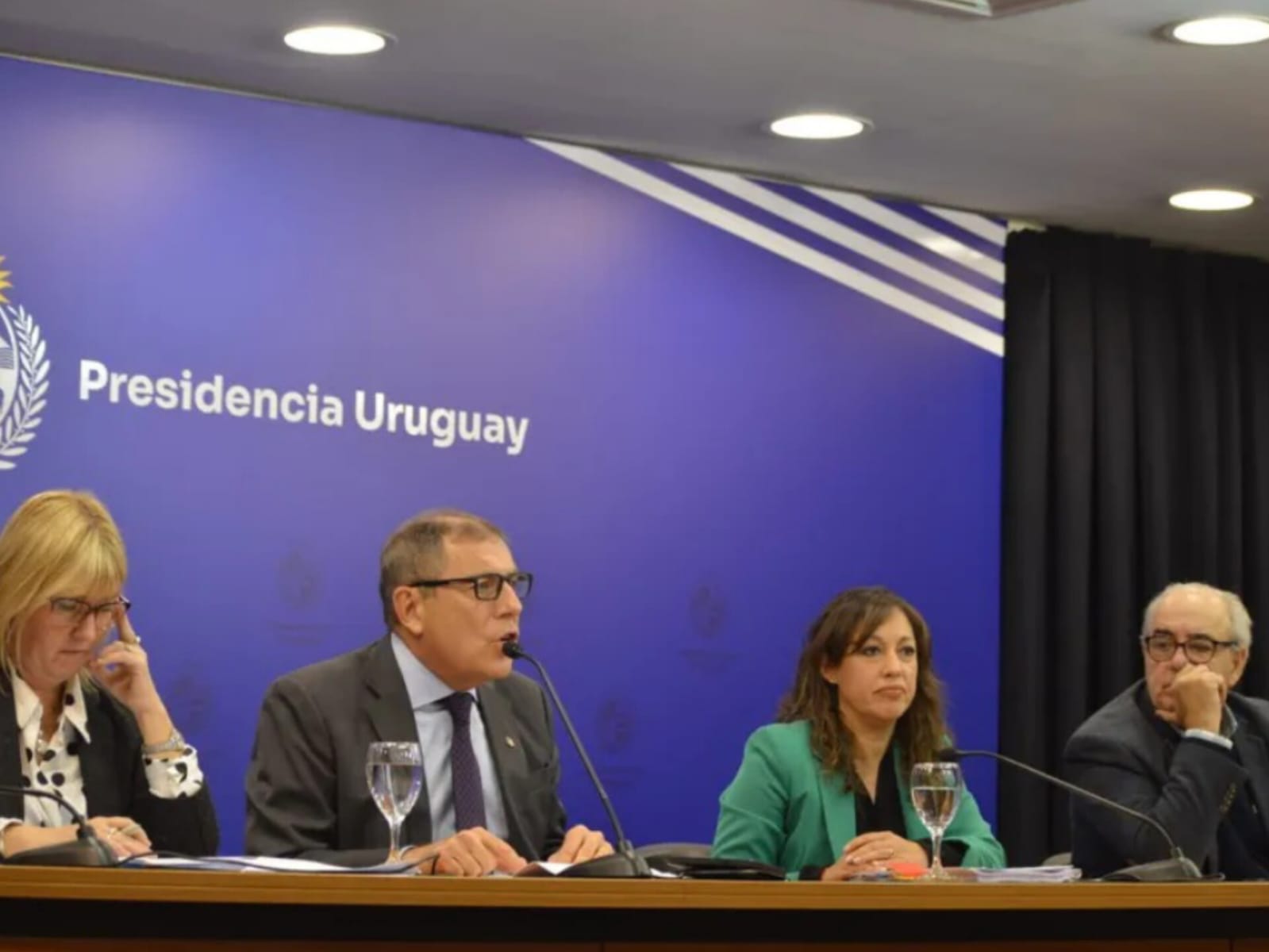 Presentación del proyecto del gobierno para disminuir el costo de vida