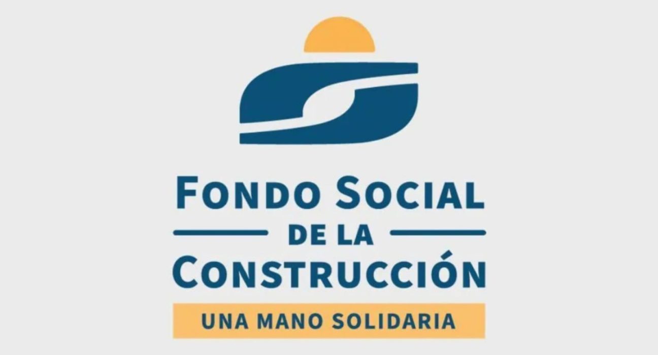 Fondo Social de la Construcción abre llamado para proveer 11.000 túnicas escolares