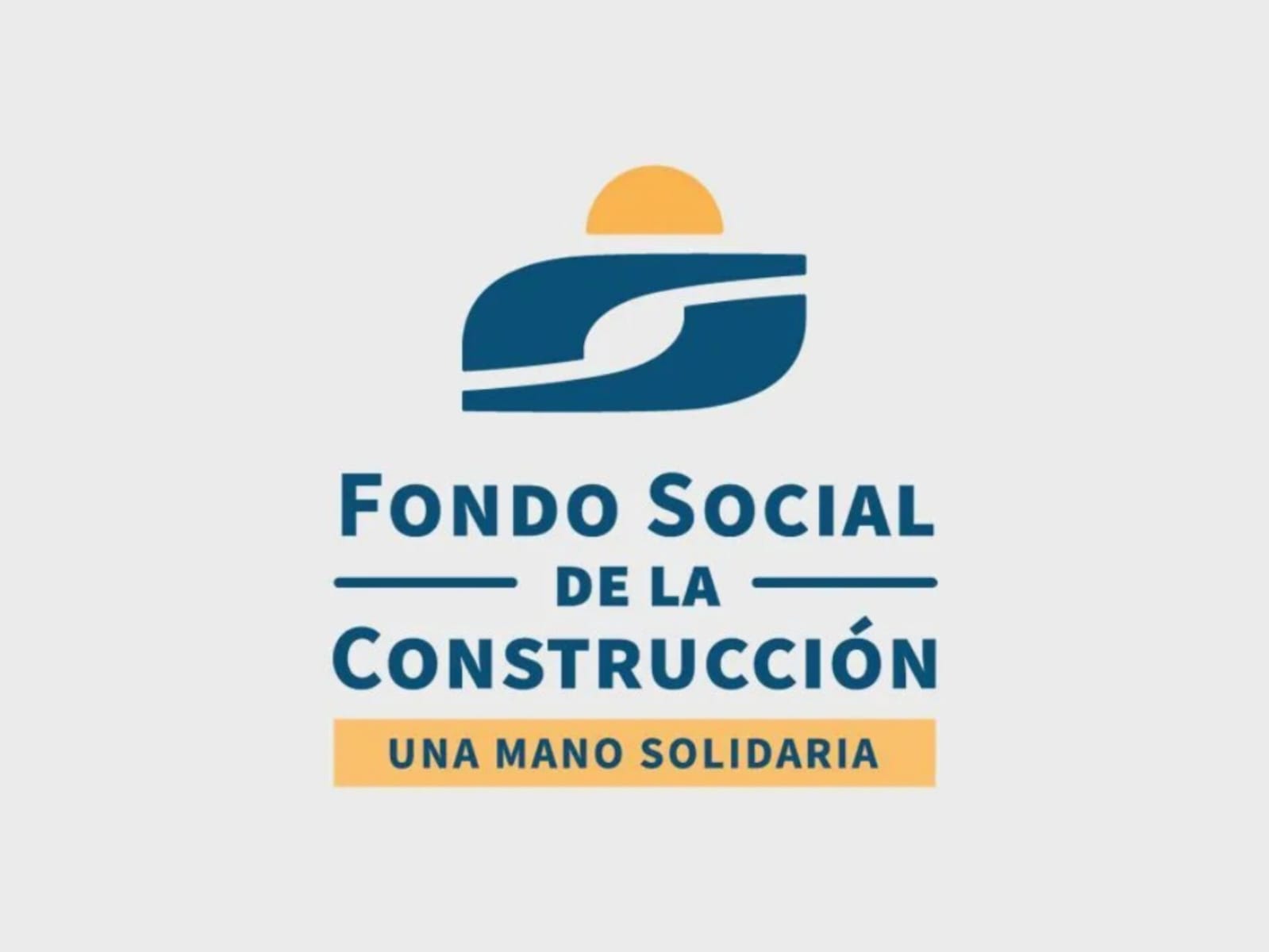 Fondo Social de la Construcción abre llamado para proveer 11.000 túnicas escolares