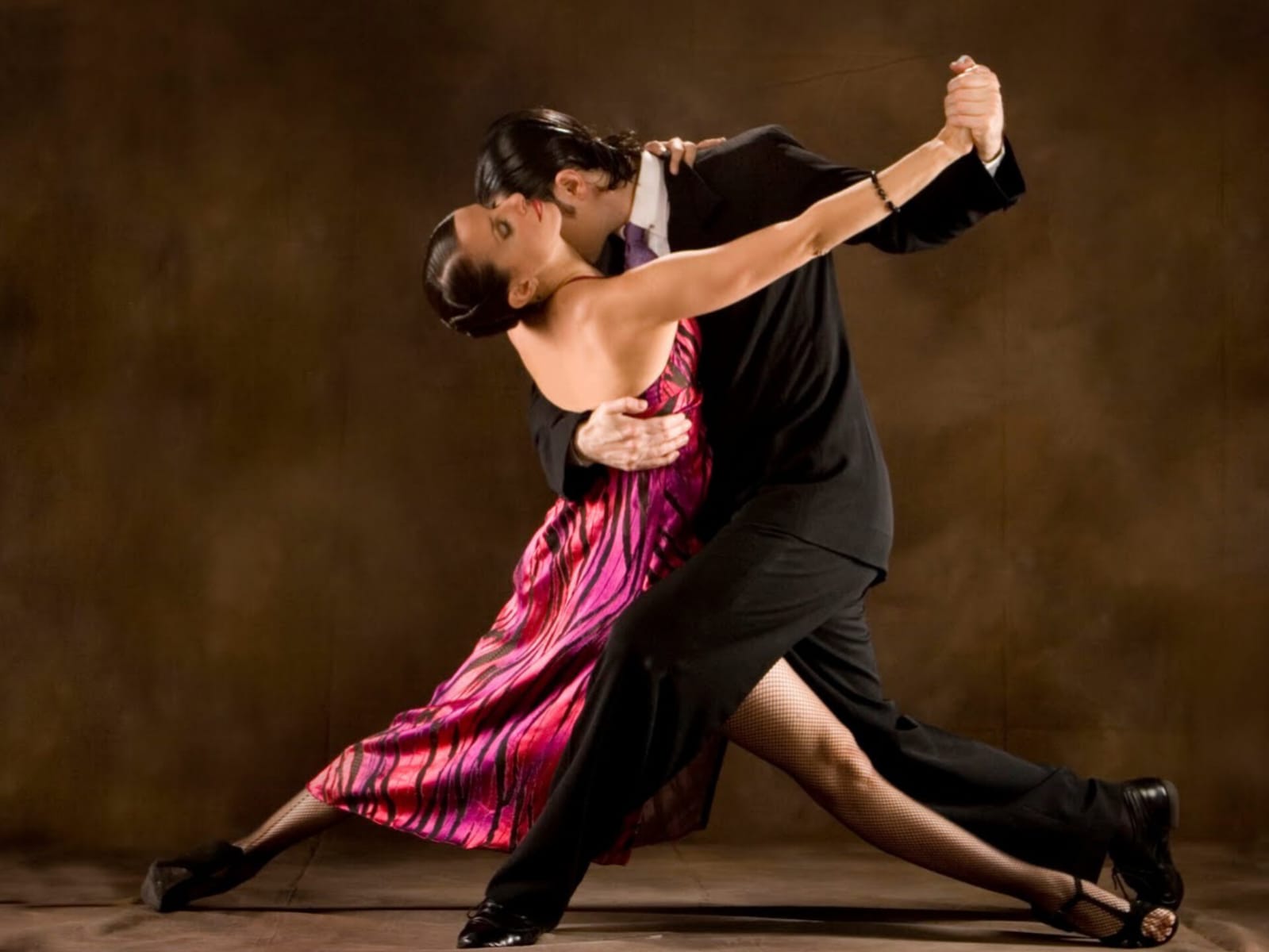Convocan a presentar proyectos para la promoción del tango y el candombe